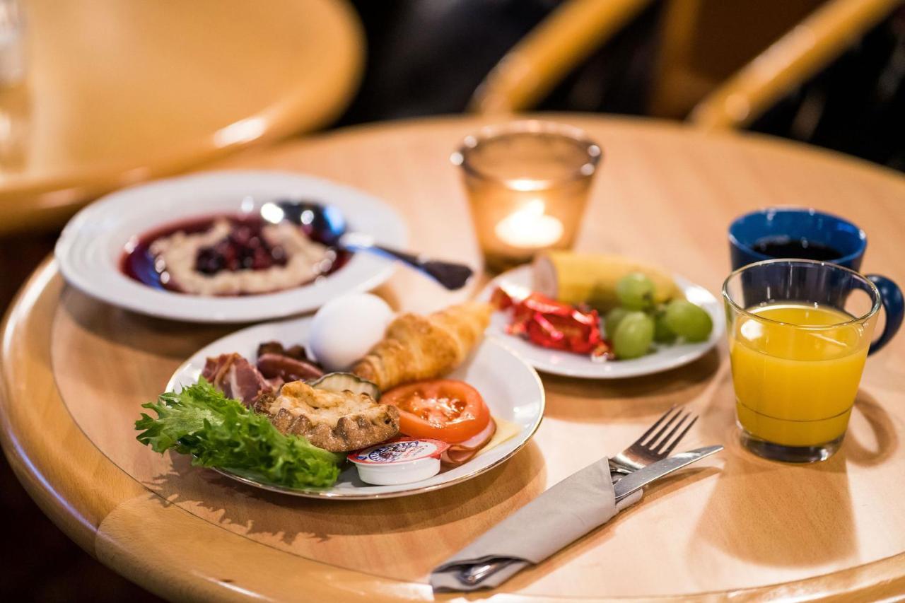 Budget Hotel Raahe Bagian luar foto
