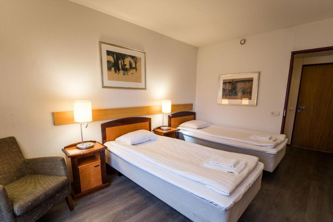 Budget Hotel Raahe Bagian luar foto