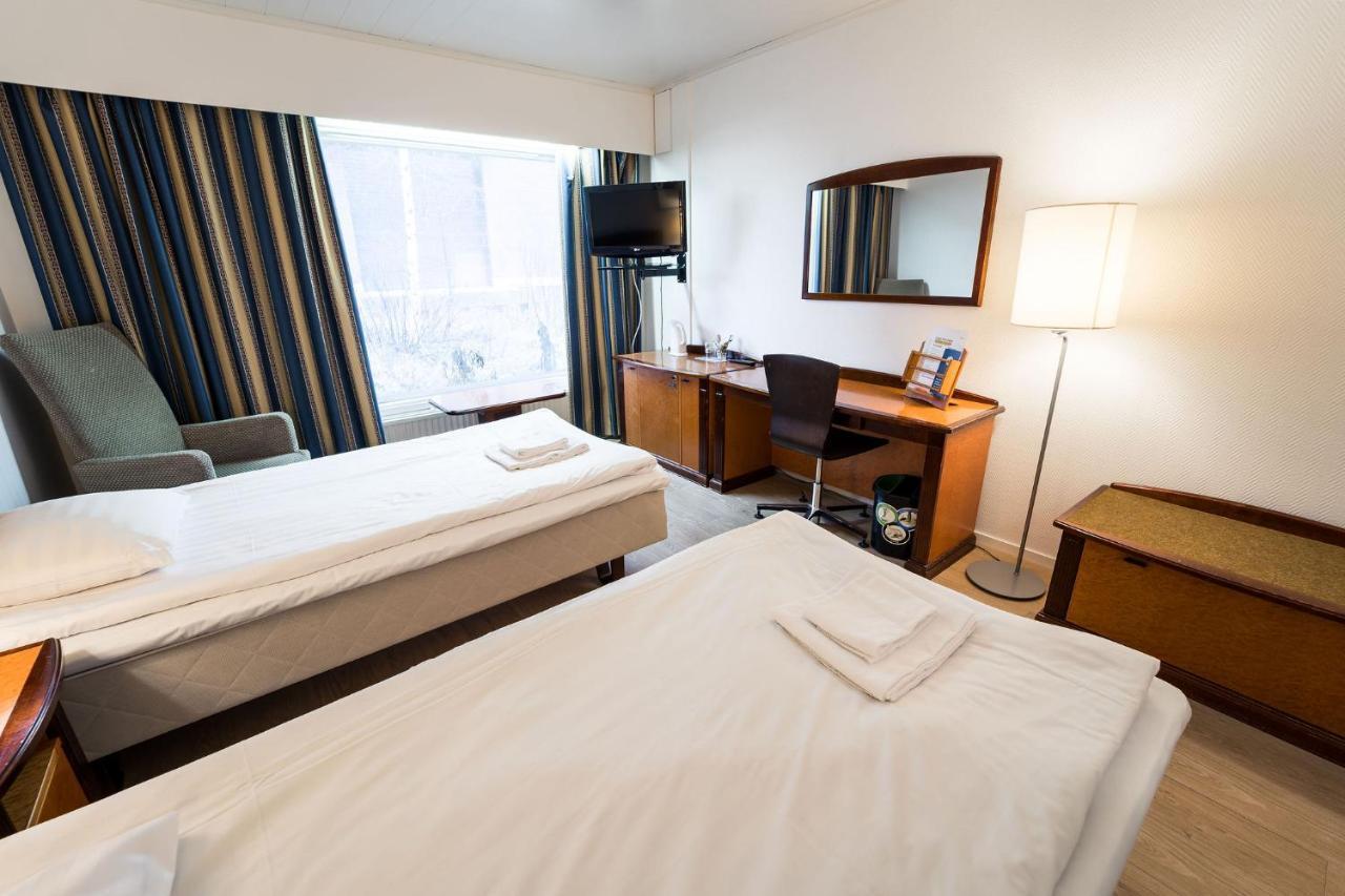 Budget Hotel Raahe Bagian luar foto