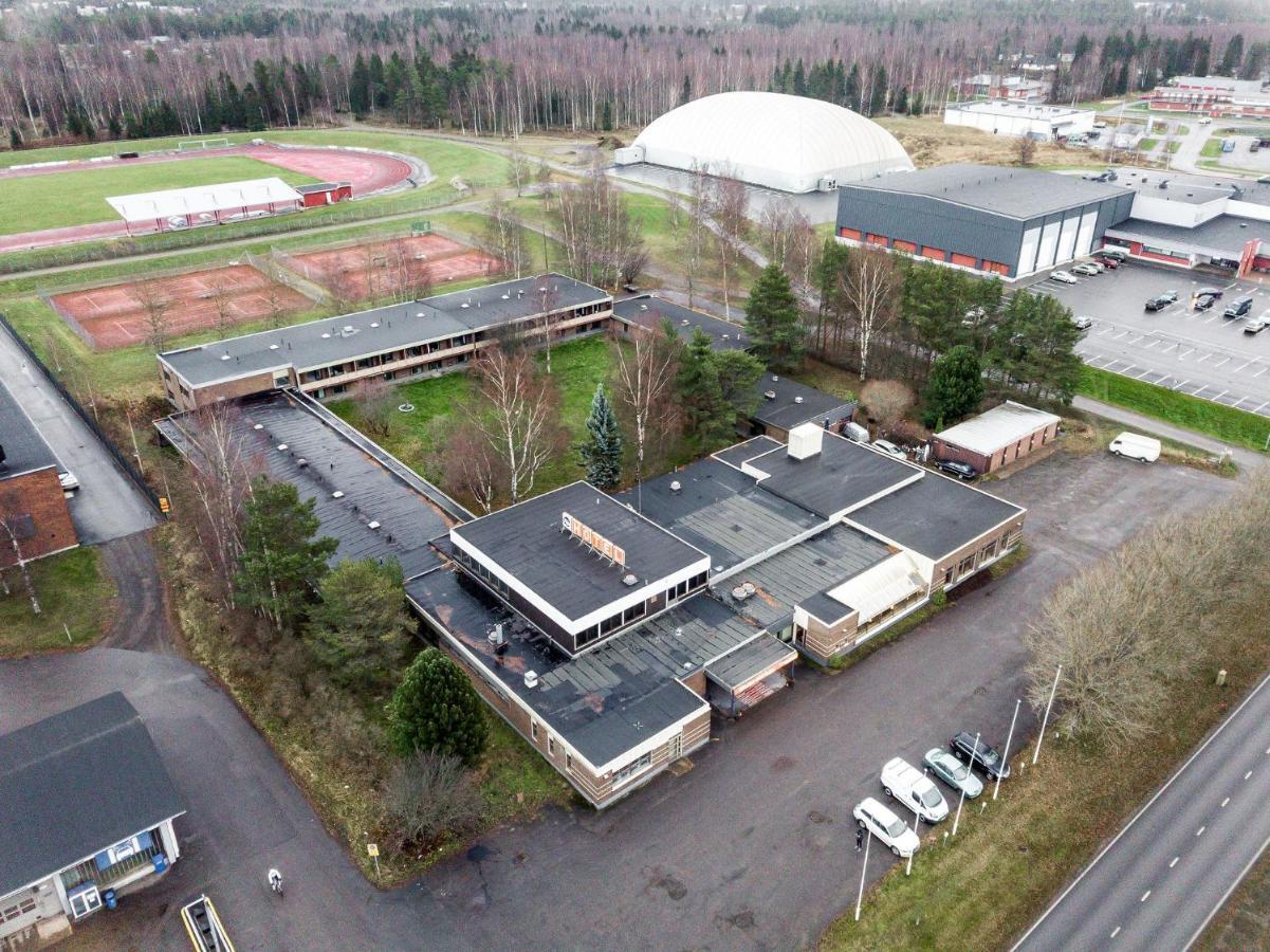 Budget Hotel Raahe Bagian luar foto