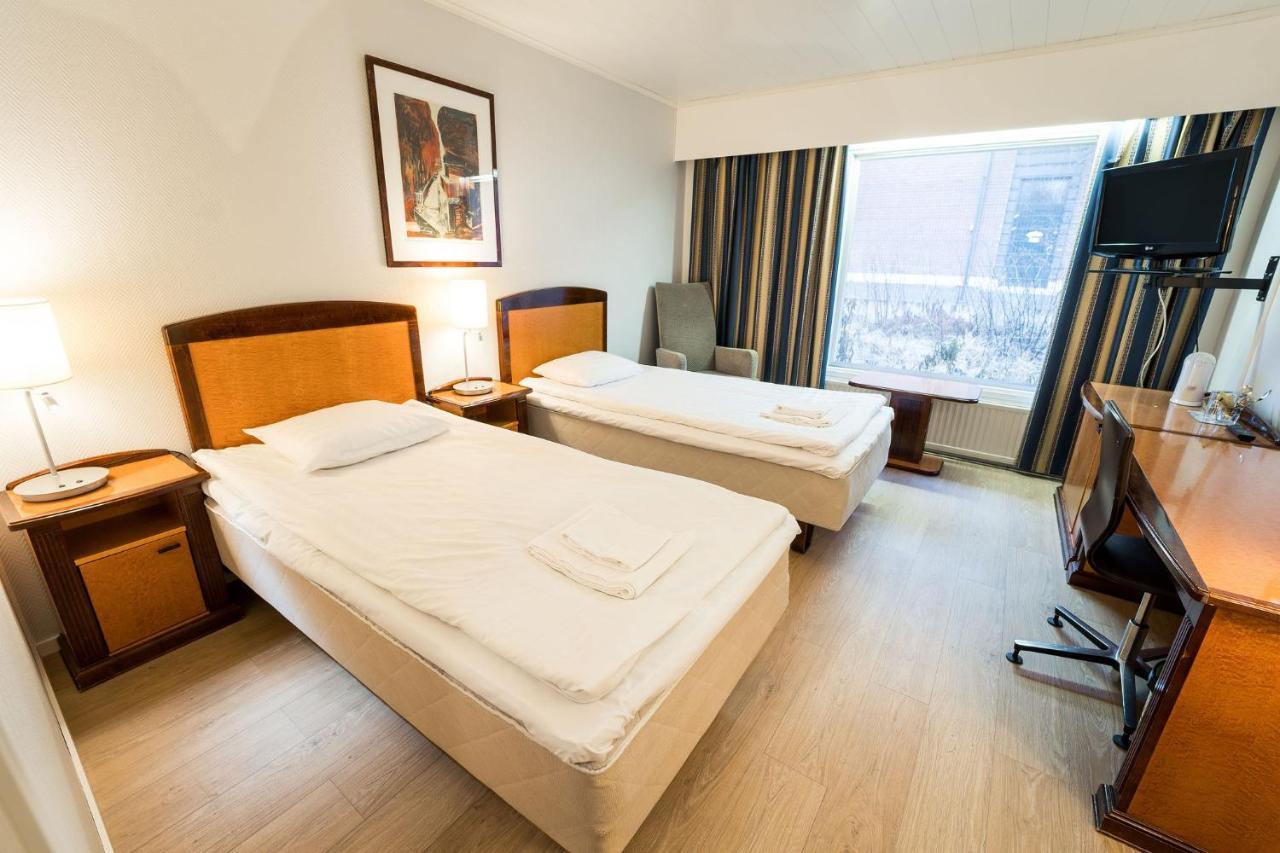 Budget Hotel Raahe Bagian luar foto