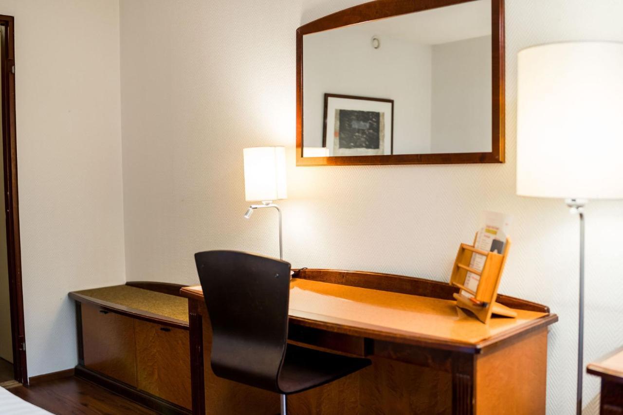 Budget Hotel Raahe Bagian luar foto